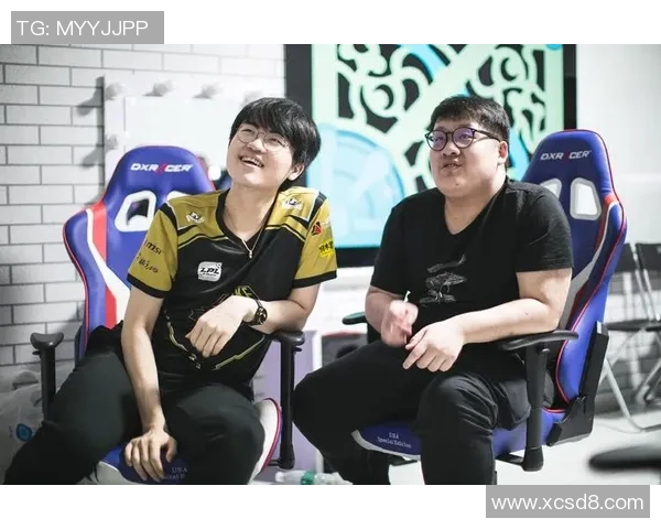 吴丽专访:从新手到职业选手的英雄联盟成长之路回顾 吴丽专访:从新手到职业选手的英雄联盟成长之路回顾